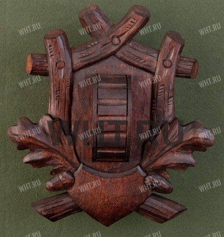 Медальон под клыки кабана с деревянным держателем для клыков, цвет коричневый, модель 115