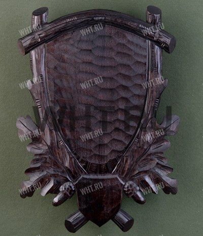 Медальон под трофейную голову (череп/рога оленя), цвет коричневый, модель 203