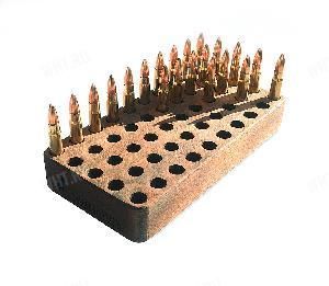 Подставка №1 SILENCER.SYSTEMS для 50 гильз калибра .300WM | .338WM | 9.3x74R | 8x68, массив бука картинка анонса на сайте WHT.ru